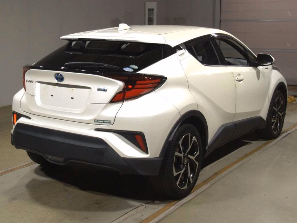 TOYOTA C-HR
