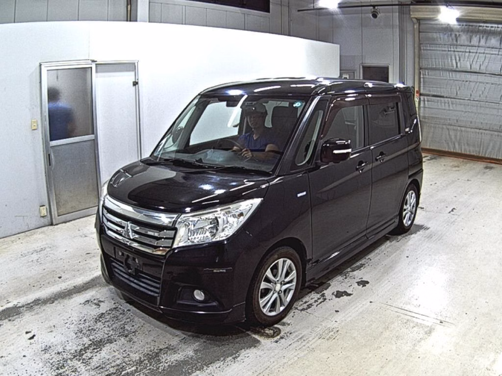 MITSUBISHI DELICA D:2