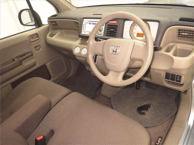HONDA LIFE