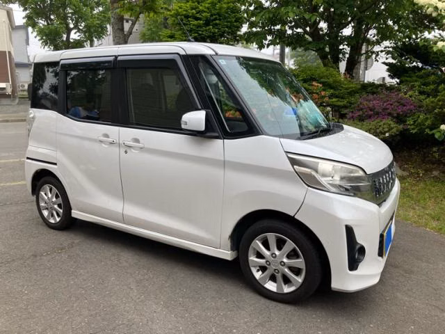 MITSUBISHI EK SPACE