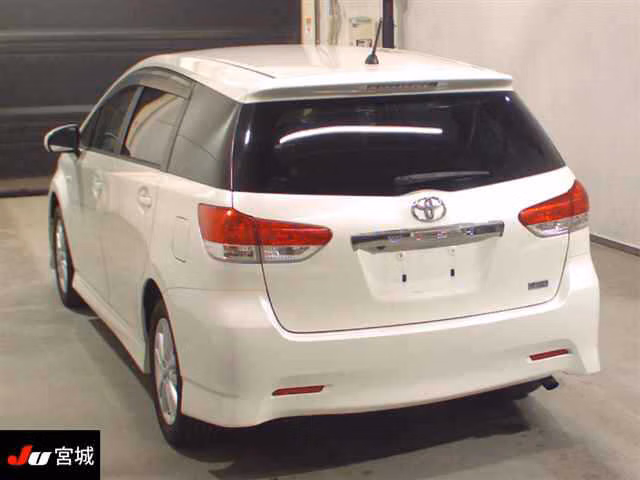 TOYOTA WISH