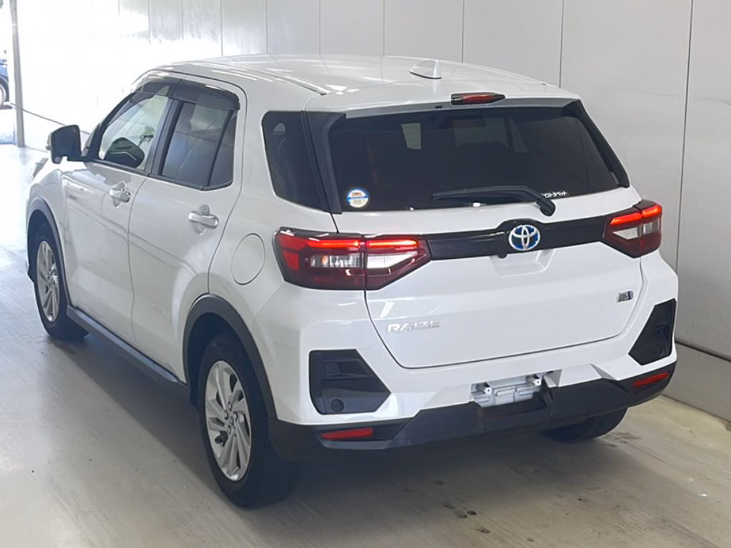 TOYOTA RAIZE