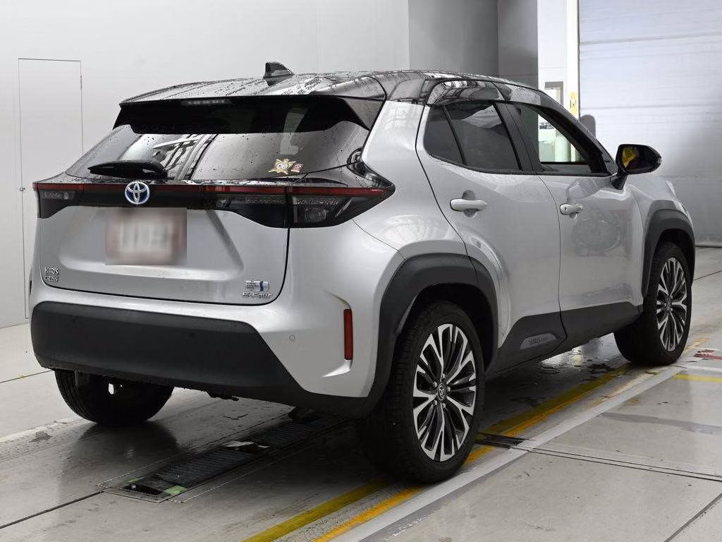 TOYOTA YARIS CROSS
