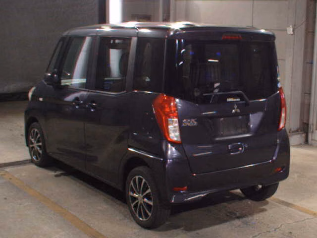 MITSUBISHI EK SPACE
