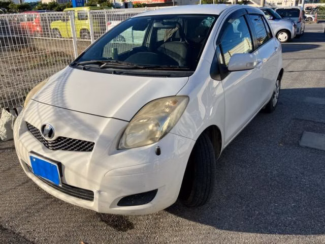 TOYOTA VITZ
