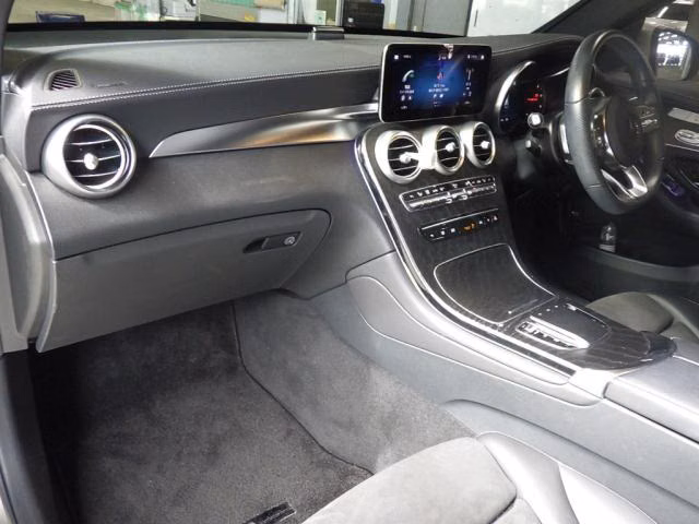 MERCEDES-BENZ GLC COUPE