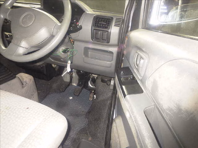 MITSUBISHI TOWN BOX