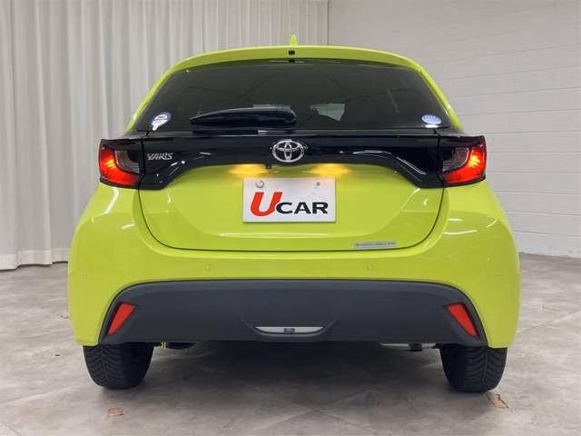TOYOTA YARIS