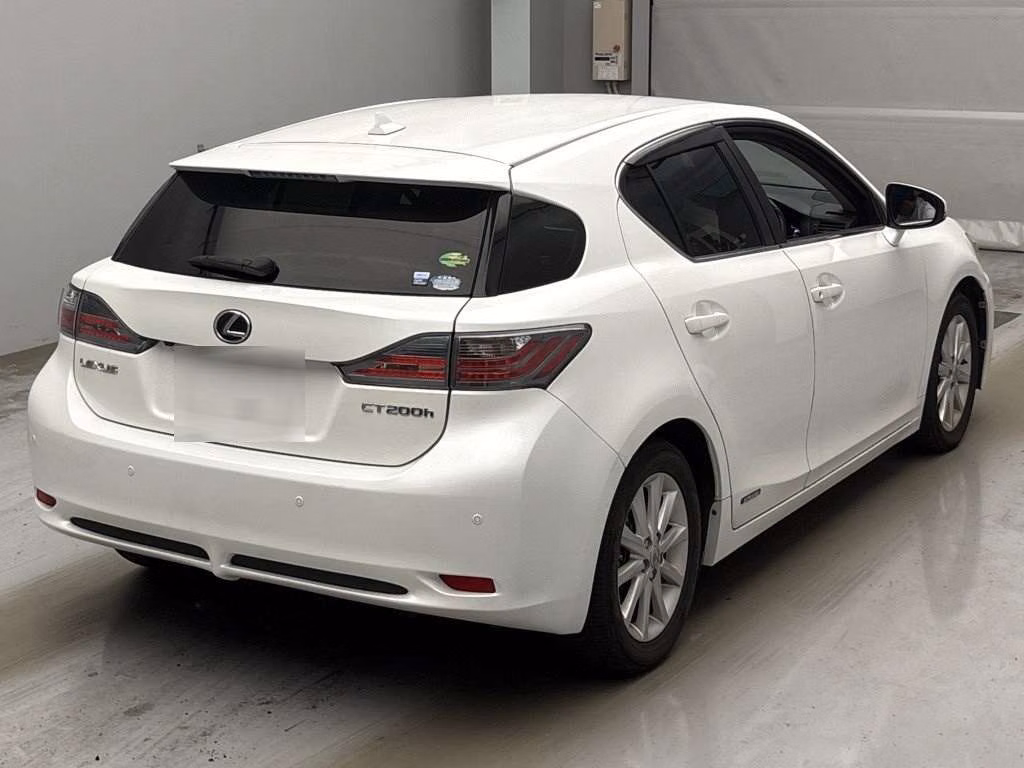 LEXUS CT200H