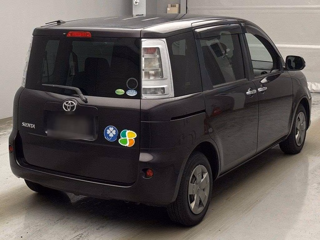 TOYOTA SIENTA