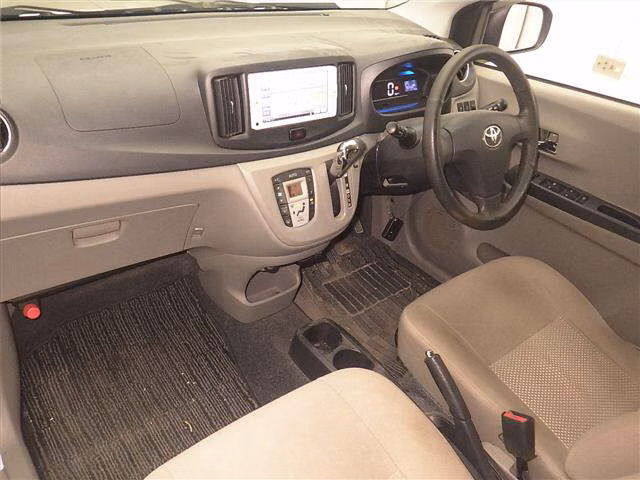 TOYOTA PIXIS EPOCH