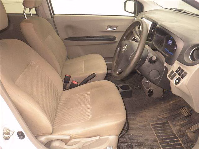 TOYOTA PIXIS EPOCH