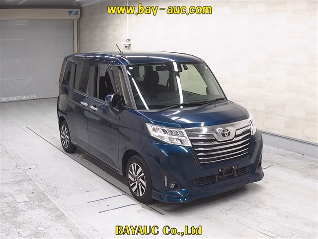 TOYOTA ROOMY