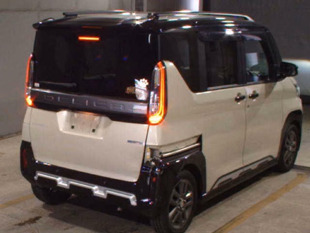 MITSUBISHI DELICA MINI