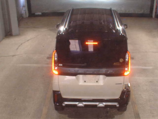 MITSUBISHI DELICA MINI
