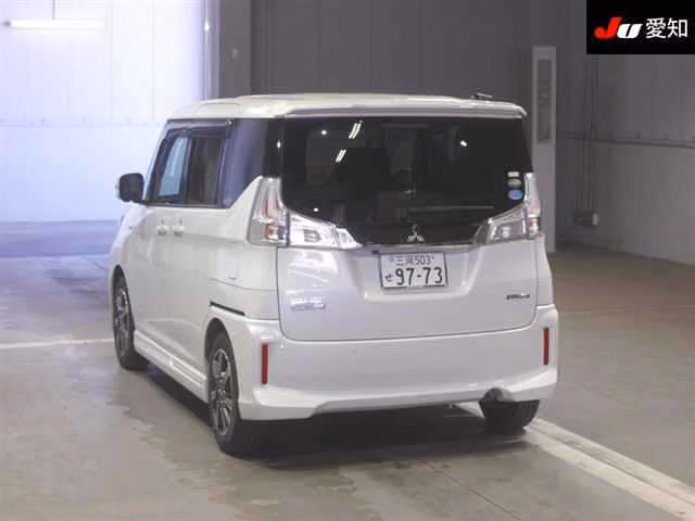 MITSUBISHI DELICA D:2