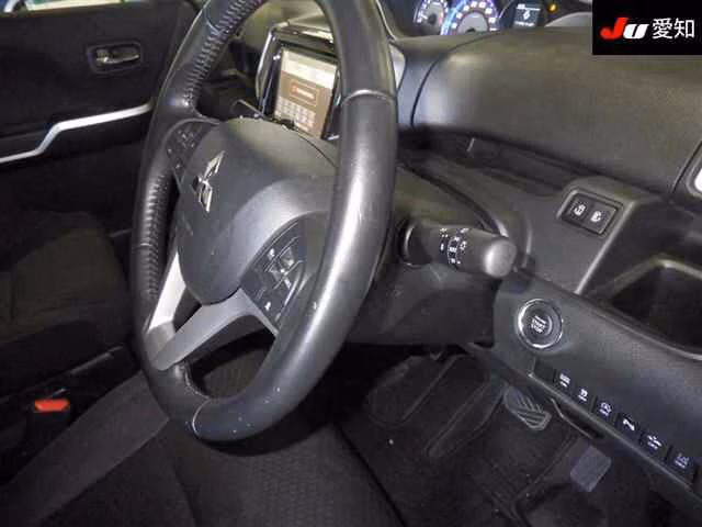 MITSUBISHI DELICA D:2