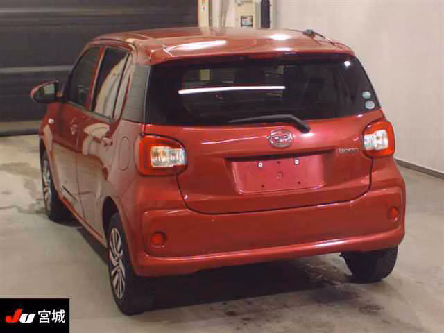 DAIHATSU BOON