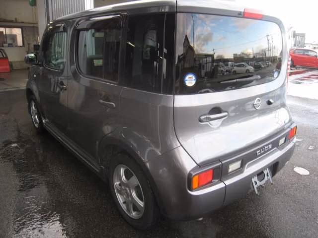 NISSAN CUBE