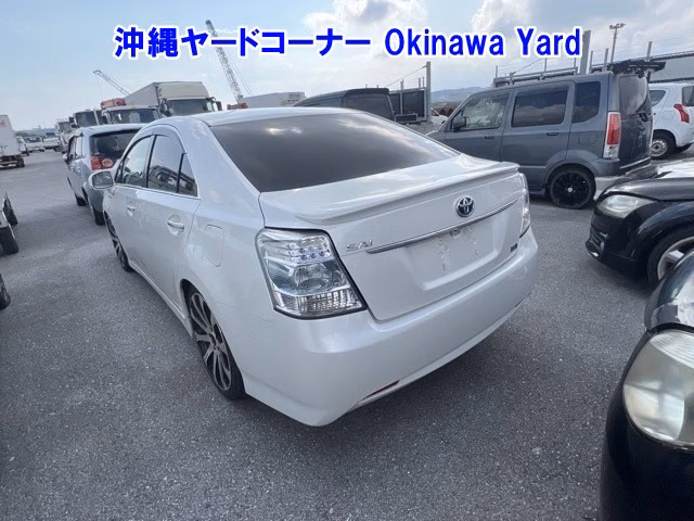 TOYOTA SAI