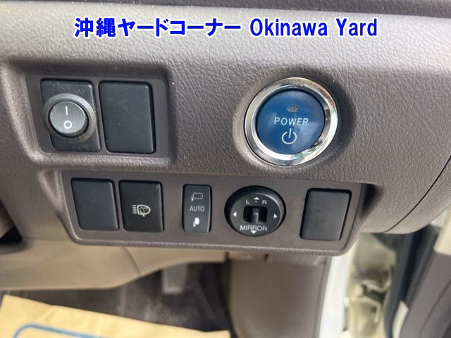 TOYOTA SAI