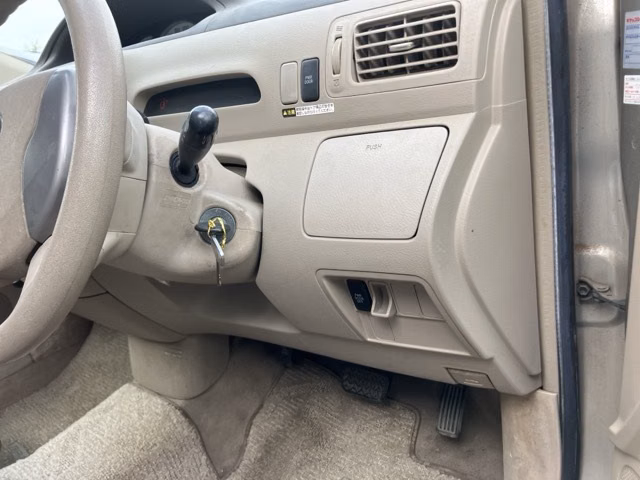 TOYOTA RAUM