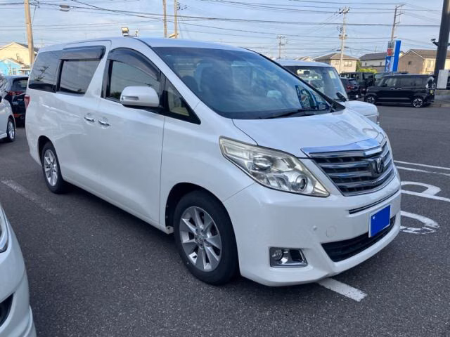 TOYOTA ALPHARD