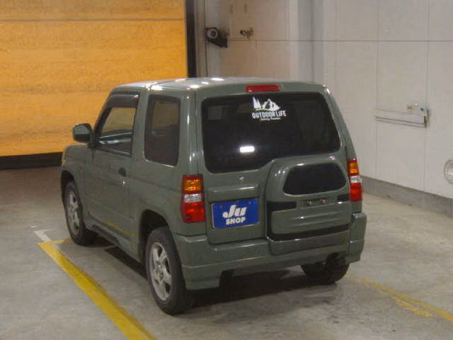MITSUBISHI PAJERO MINI