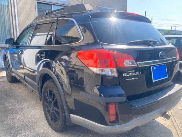 SUBARU OUTBACK