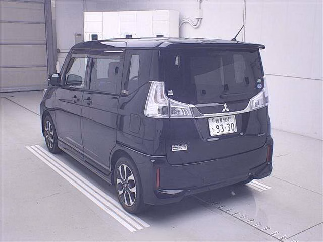 MITSUBISHI DELICA D:2