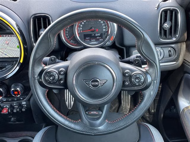 MINI CROSSOVER