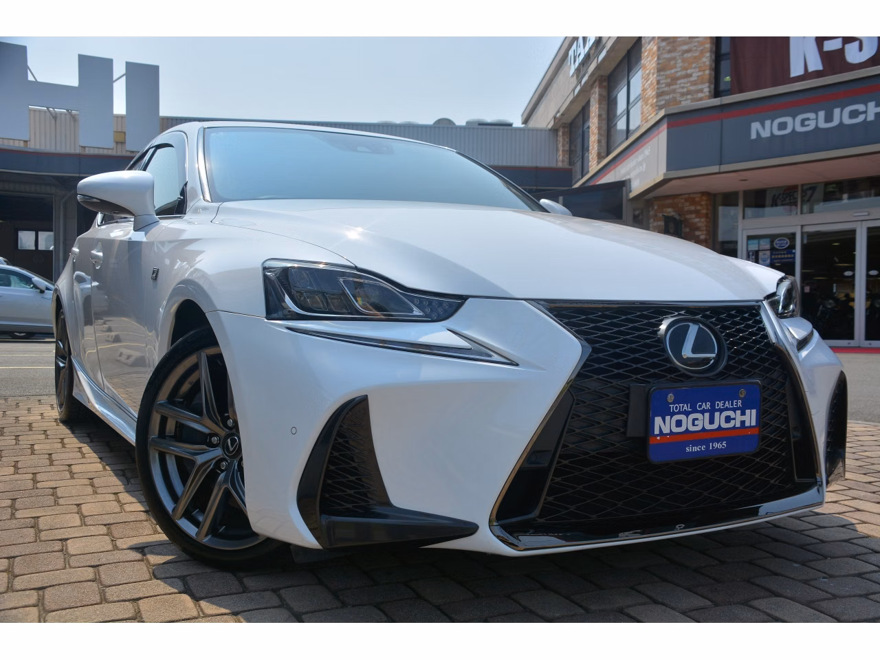 LEXUS IS300