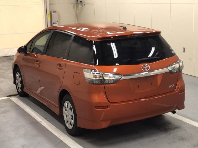 TOYOTA WISH