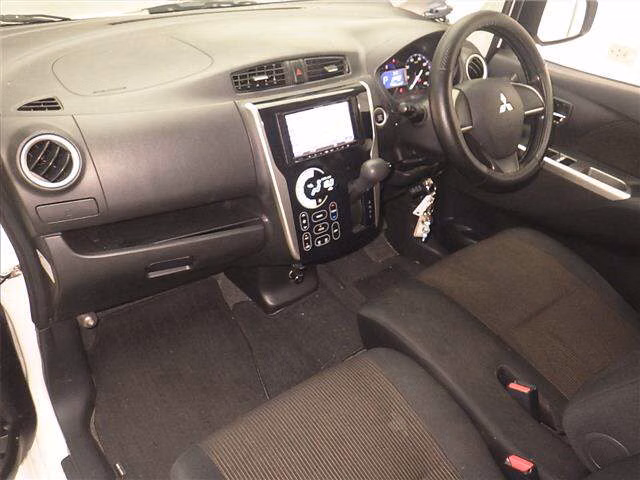 MITSUBISHI EK CUSTOM