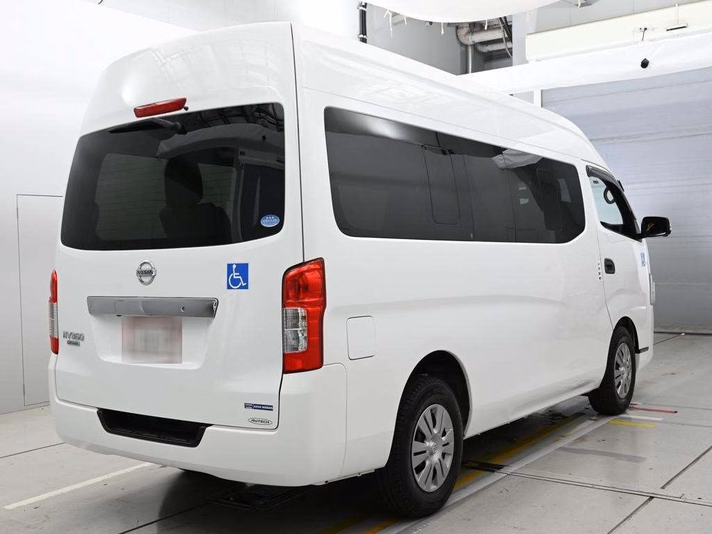 NISSAN NV350 CARAVAN