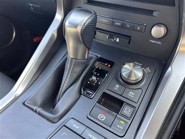 LEXUS NX300H