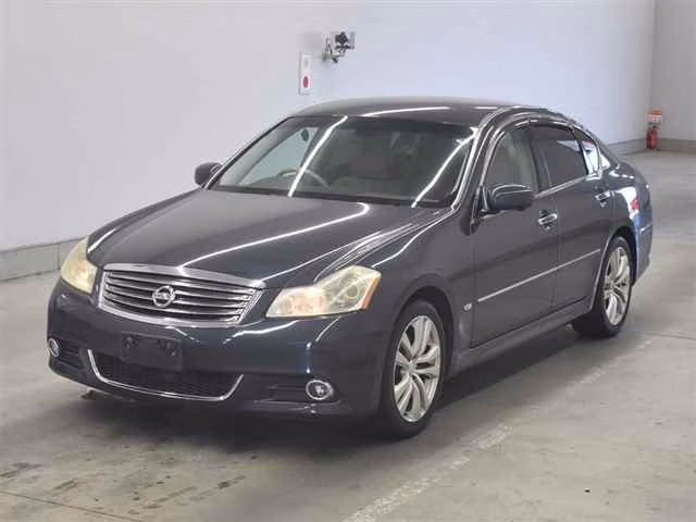 NISSAN FUGA