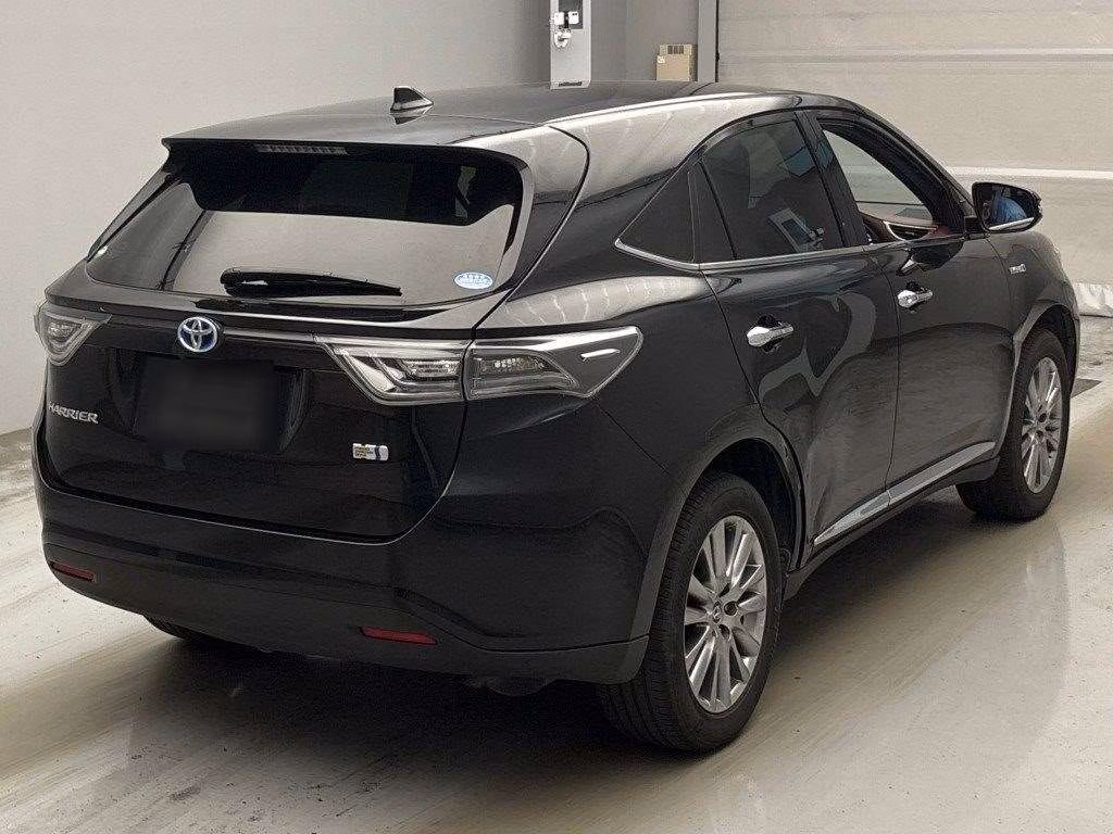 TOYOTA HARRIER