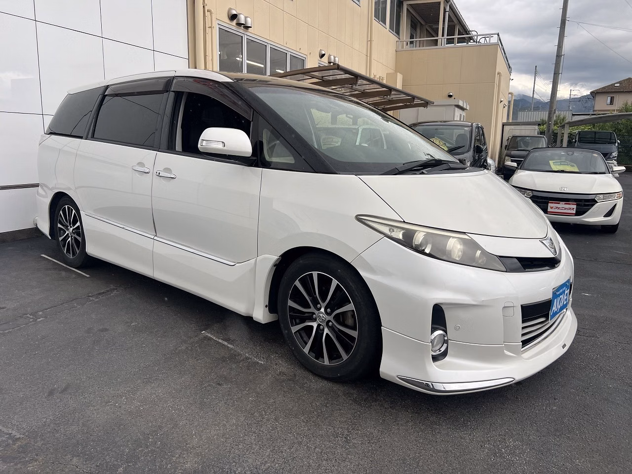 TOYOTA ESTIMA
