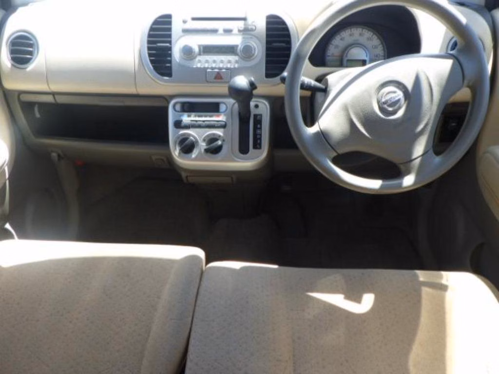 NISSAN MOCO
