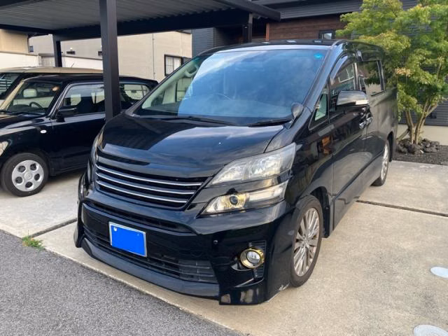 TOYOTA VELLFIRE