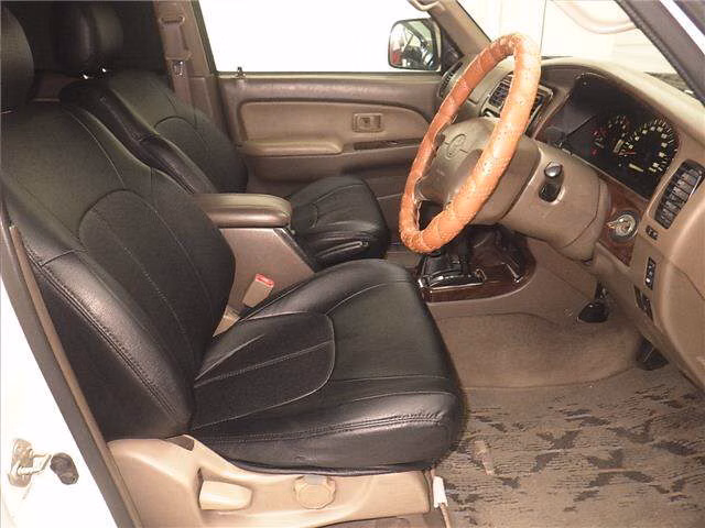 TOYOTA HILUX SURF