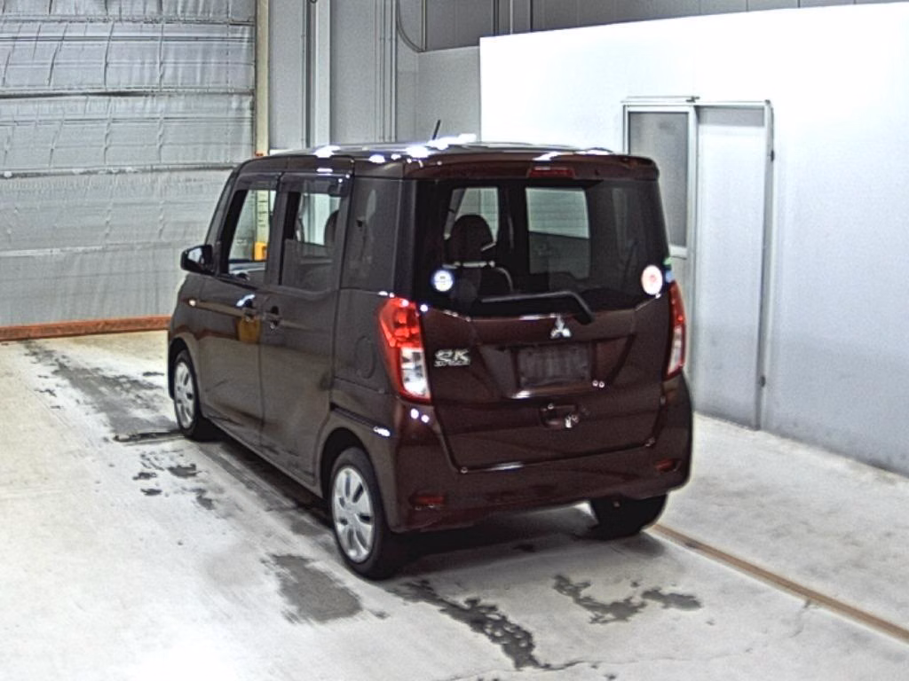MITSUBISHI EK SPACE