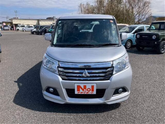 MITSUBISHI DELICA D:2