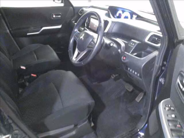 MITSUBISHI DELICA D:2