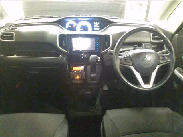 MITSUBISHI DELICA D:2