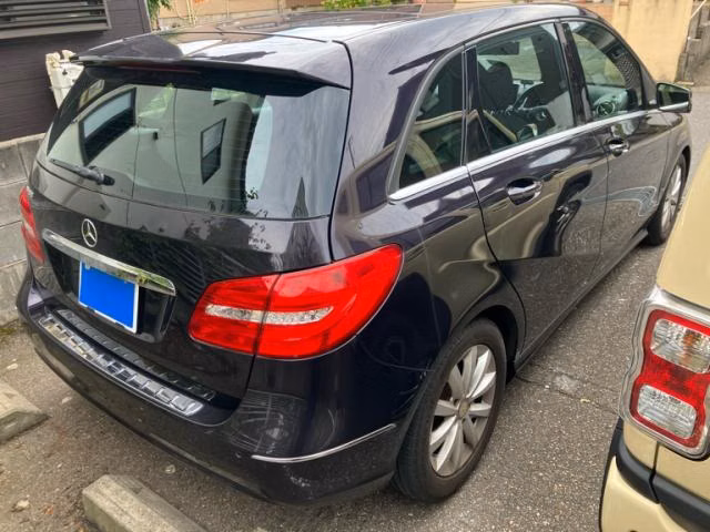 MERCEDES-BENZ B-CLASS