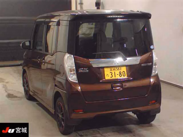 MITSUBISHI EK SPACE