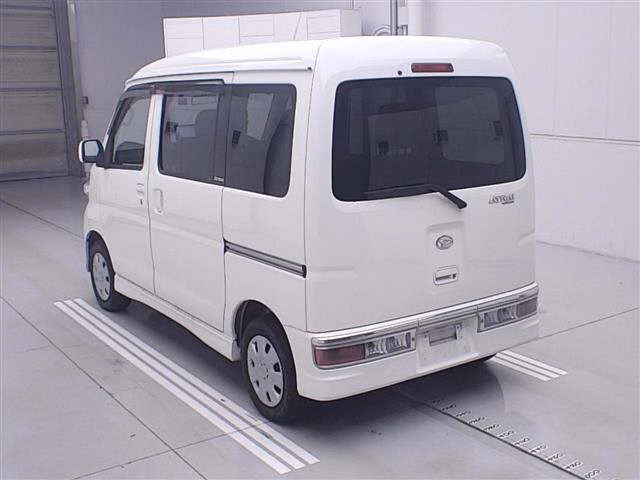 DAIHATSU ATRAI