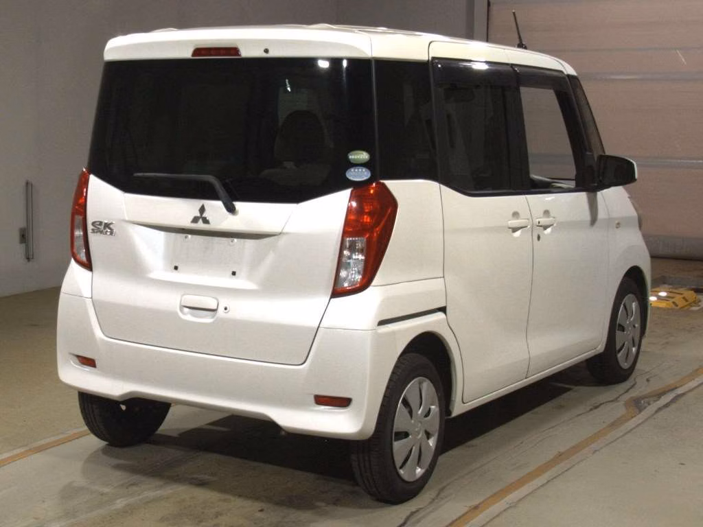 MITSUBISHI EK SPACE